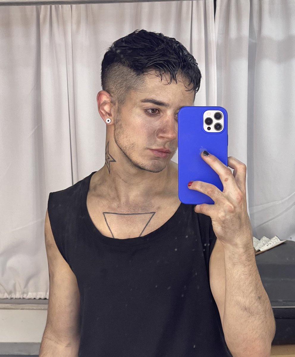 kevsho9's tweet photo. CROMAÑÓN ya está disponible para todos ustedes, una historia que no podemos olvidar ❤️‍🩹🎬 https://t.co/oJh9NrcJwt