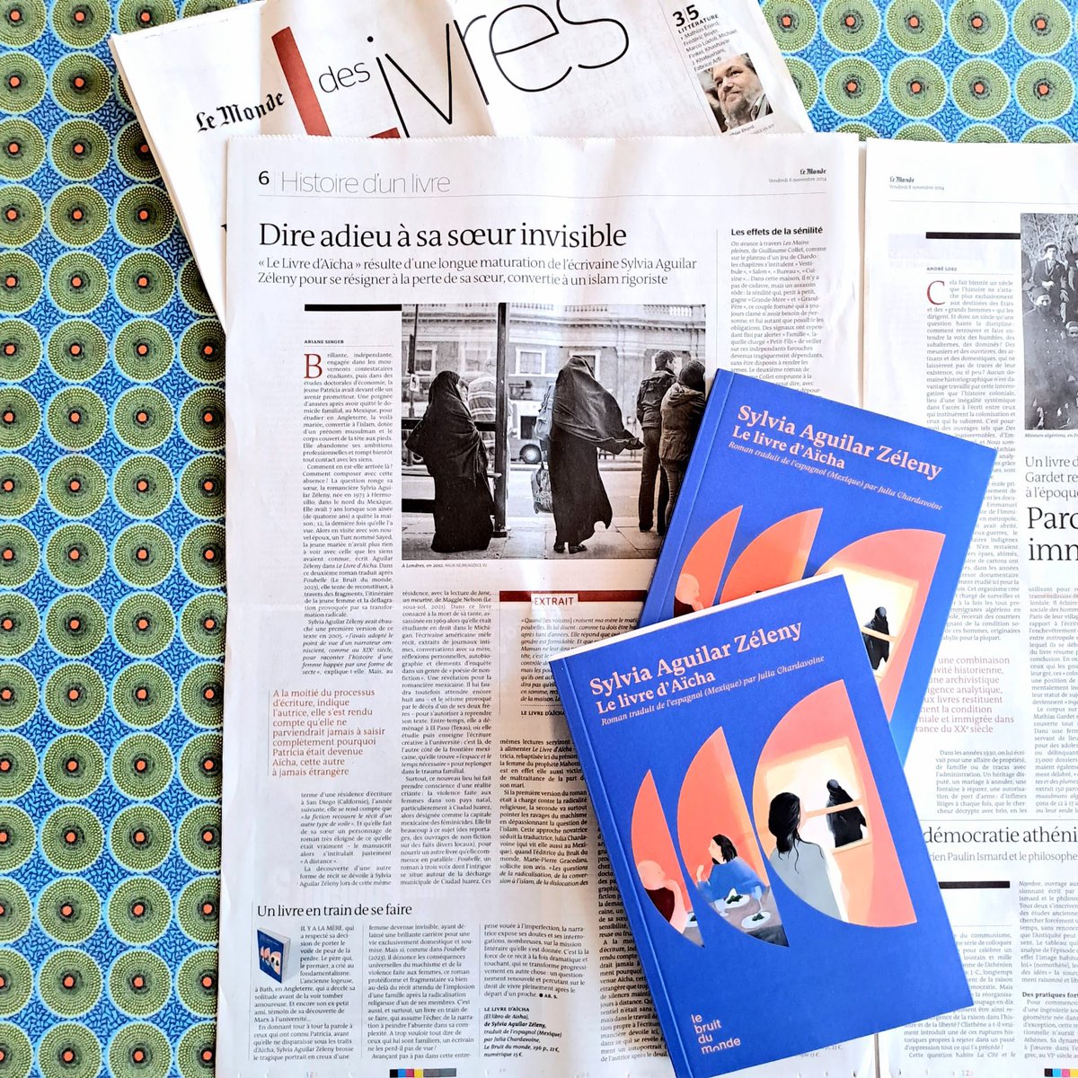 BruitMonde's tweet photo. Le livre d’Aïcha et Sylvia Aguilar Zéleny à l’honneur dans ce bel article d’Ariane Singer pour Le Monde des Livres ! Une occasion d’en découvrir davantage sur l’autrice et son roman. 
Merci pour ce bel article 🙏🏻 ✨ @lemondefr @MondedesLivres https://t.co/rg2PidKw33