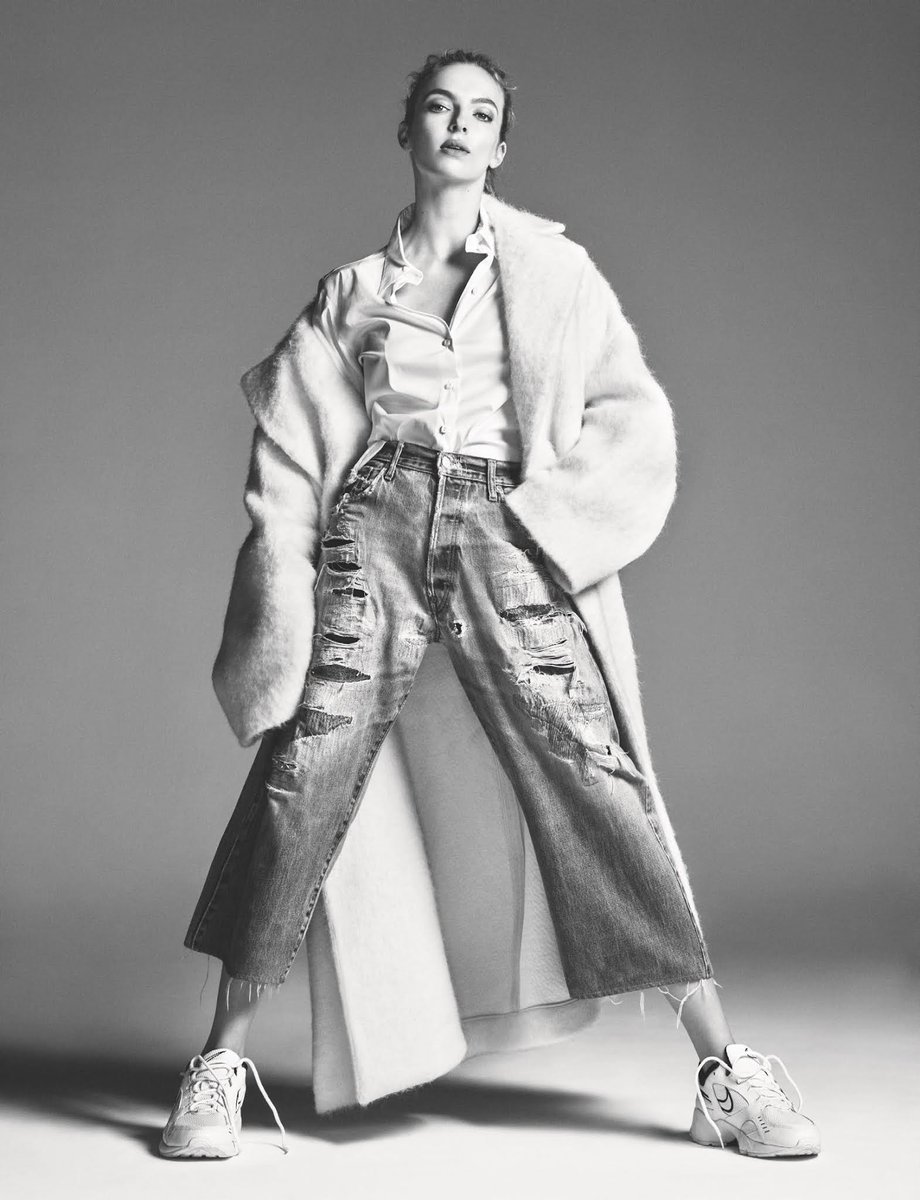 worlds_moda's tweet image. #editorialsWM (2/3)

#VOGUEUK,
April 2020.
By #StevenMeisel

#JodieComer