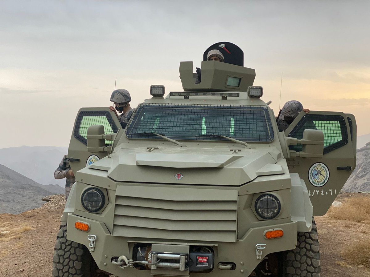 Badermasaker's tweet image. لحماة الوطن على الحدود 
لشجعانه الذين يدافعون عن أمنه
نرفع أيدينا داعين لهم بالنصر والتوفيق
وأن يحفظهم الله ويعينهم ويعيدهم سالمين..
اللهم احفظ والدينا وأولادنا وأحبابنا
واشف مرضانا وارحم موتانا..
وأدم يا رب أمنك ورخاءك على بلادنا 🇸🇦🙏🏼