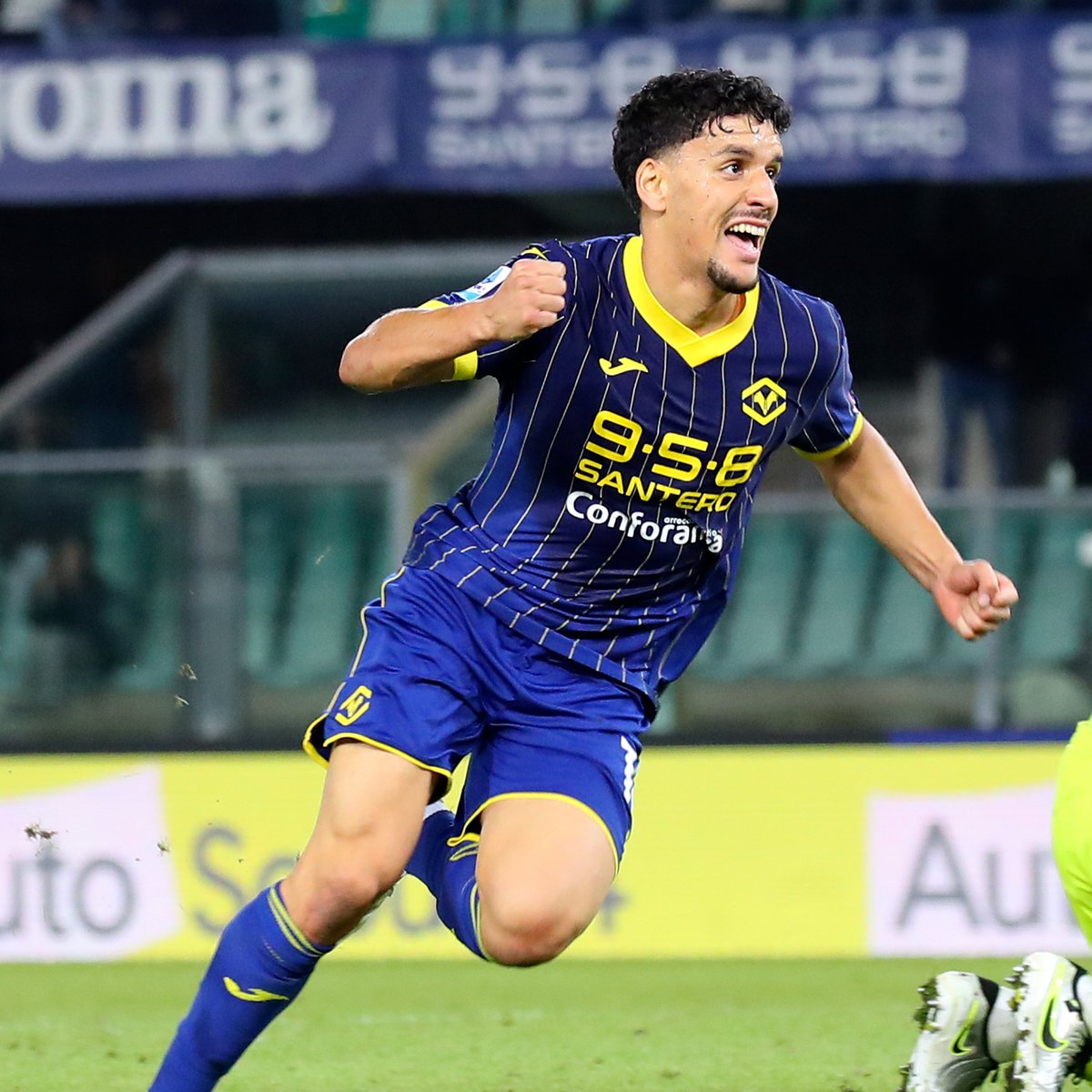 مـزيان بالزاف 🇲🇦 🔝

#الدوري_الإيطالي