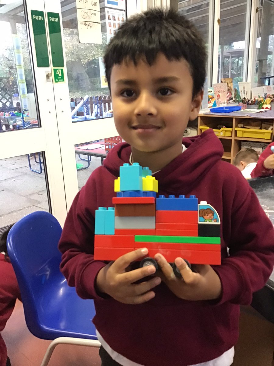 Reception @ South Camberley Primary tweet media