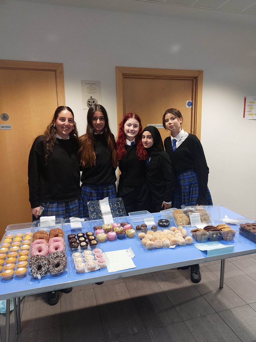 Huge congrats to one of our eco committee groups for organising and carrying out an extremely successful bake sale 👏 They are raising funds for one of our chosen charities this year, as part of their Green Flag renewal 💙🌍
