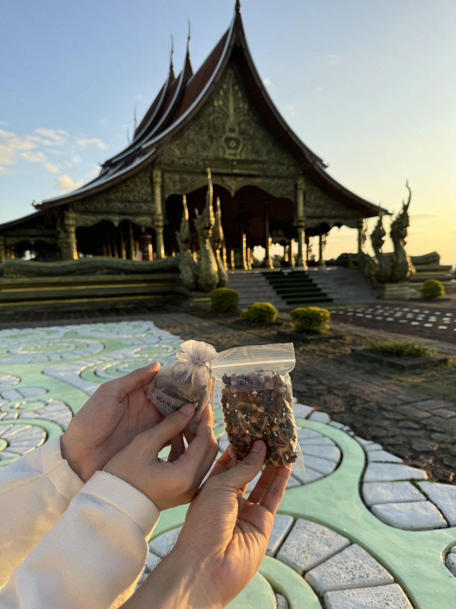 harit_keng's tweet photo. Khemjira at ubon https://t.co/ipM6eWbgFO