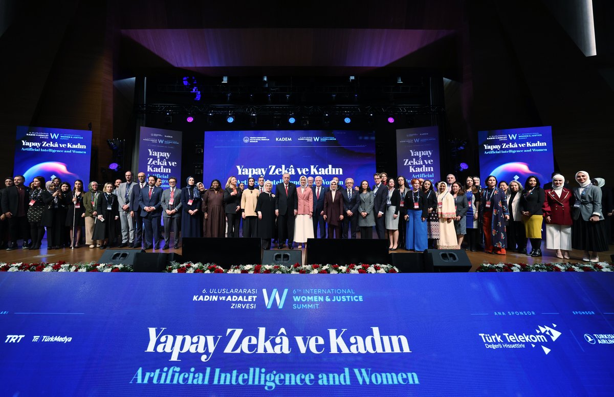 Birbirinden önemli konuların alanlarında yetkin isimlerle kapsamlı şekilde değerlendirildiği 6’ncı Uluslararası Kadın ve Adalet Zirvesi’nin hayırlara vesile olmasını diliyorum.

Yurt içinden ve dışından değerli katılımcılarla yapılacak tartışmaların ufkumuzu açacağına inanıyorum.