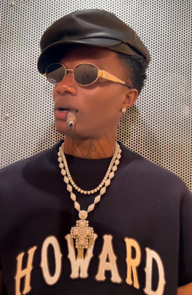 chartsafrica's tweet photo. .@wizkidayo has the most spots on the Spotify Top Albums Nigeria. “Made In Lagos: Deluxe Edition” is the highest at #10... https://t.co/gEdDzQrkSV