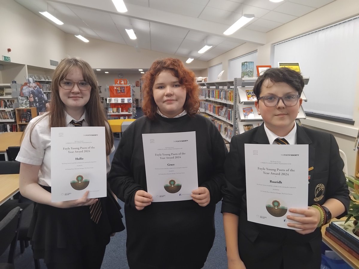 Librarians tweet media