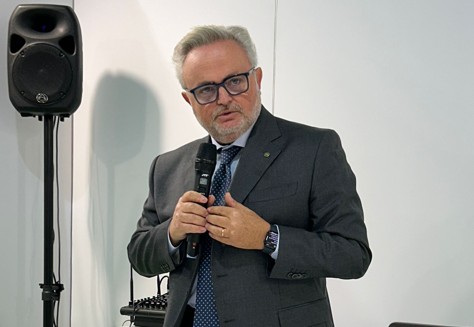 ⛈Il clima cambia la geografia agricola e le pratiche colturali. Gli #agricoltori devono essere pronti a gestirle e per farlo è necessario utilizzare la #digitalizzazione e l’agromeccanica. In questa direzione l’intervento dei contoterzisti diventa fondamentale.
🗣Se ne è parlato