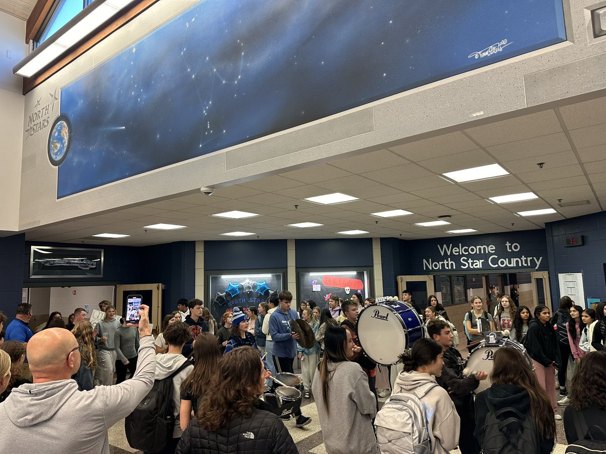 SCNAthletics's tweet photo. Nothing better than starting Friday off with an @IHSA_IL State Send-Off! Best of luck to Sam, Gwen and Julia at the State XC Meet tomorrow!

#StarsatState🤩 #RunStars⭐️ https://t.co/WxpCo6bbAq