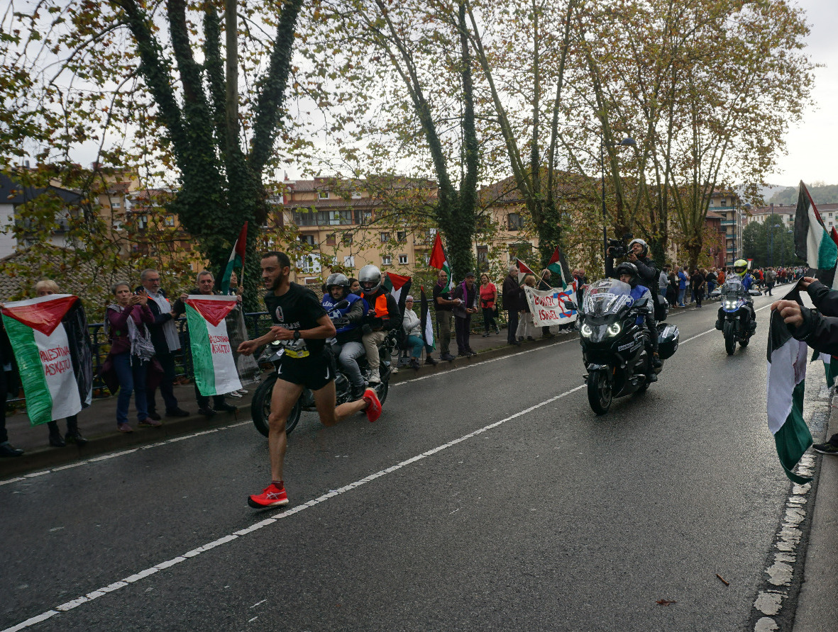 Palestinari elkartasuna adierazteko deialdia
oarsoaldea.hitza.eus/2024/11/08/pal…
<a href="/OPalestinarekin/">OreretaPalestinarekin</a> #Errenteria #Orereta