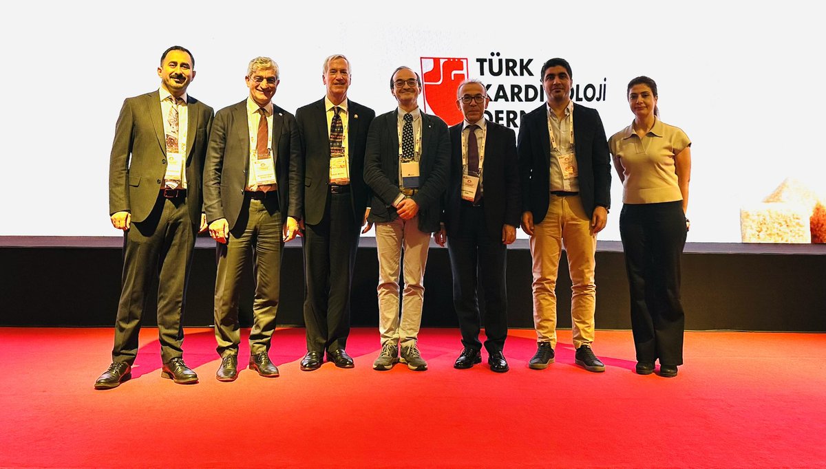 Prof Dr Muzaffer Degertekin (@m_degertekin) on Twitter photo Turkish Society of Cardiology 2024 Meeting, 2000 attendee. Excellent talks and topics presented by <a href="/HadleyWilsonMD/">B. Hadley Wilson MD</a> <a href="/CarlierStephan2/">Carlier Stephane</a> <a href="/emraherdoganmd/">Doç. Dr. Emrah Erdoğan</a> . Great pleasure for me chairing this extraordinary session. Thank you everybody. #TSC #ACC #Cardiology #ESC <a href="/escardio/">European Society of Cardiology</a> Turkish Society of Cardiology 2024 Meeting, 2000 attendee. Excellent talks and topics presented by <a href="/HadleyWilsonMD/">B. Hadley Wilson MD</a> <a href="/CarlierStephan2/">Carlier Stephane</a> <a href="/emraherdoganmd/">Doç. Dr. Emrah Erdoğan</a> . Great pleasure for me chairing this extraordinary session. Thank you everybody. #TSC #ACC #Cardiology #ESC <a href="/escardio/">European Society of Cardiology</a>