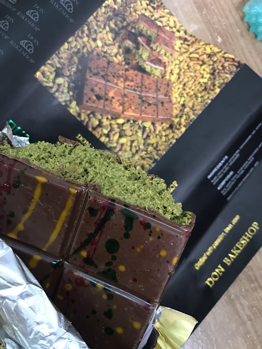 AyuFadanrangi's tweet photo. guyss masih ada yg mau nitip coklat dubai Don Bakeshop gaa? klo iya bisa order di shopee aku yaa biar free ongkirr

https://t.co/QleyonrZ8h https://t.co/m24TMTjl1G