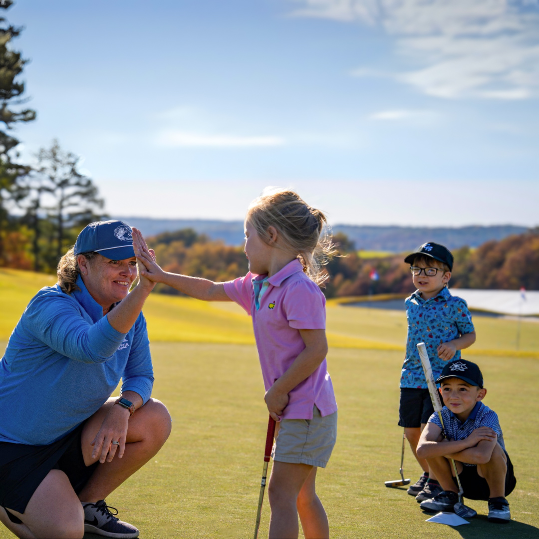 We are excited to welcome LPGA teaching professional <a href="/MeganJ_GolfPro/">Megan Johnston</a> to the Big Cedar team! 
 
Recognized as one of <a href="/GolfDigest/">Golf Digest</a> Best Young Teachers in America, Megan's fall and winter private lessons are filling up fast! 

Book yours at
bigcedar.com/activity/golf-…