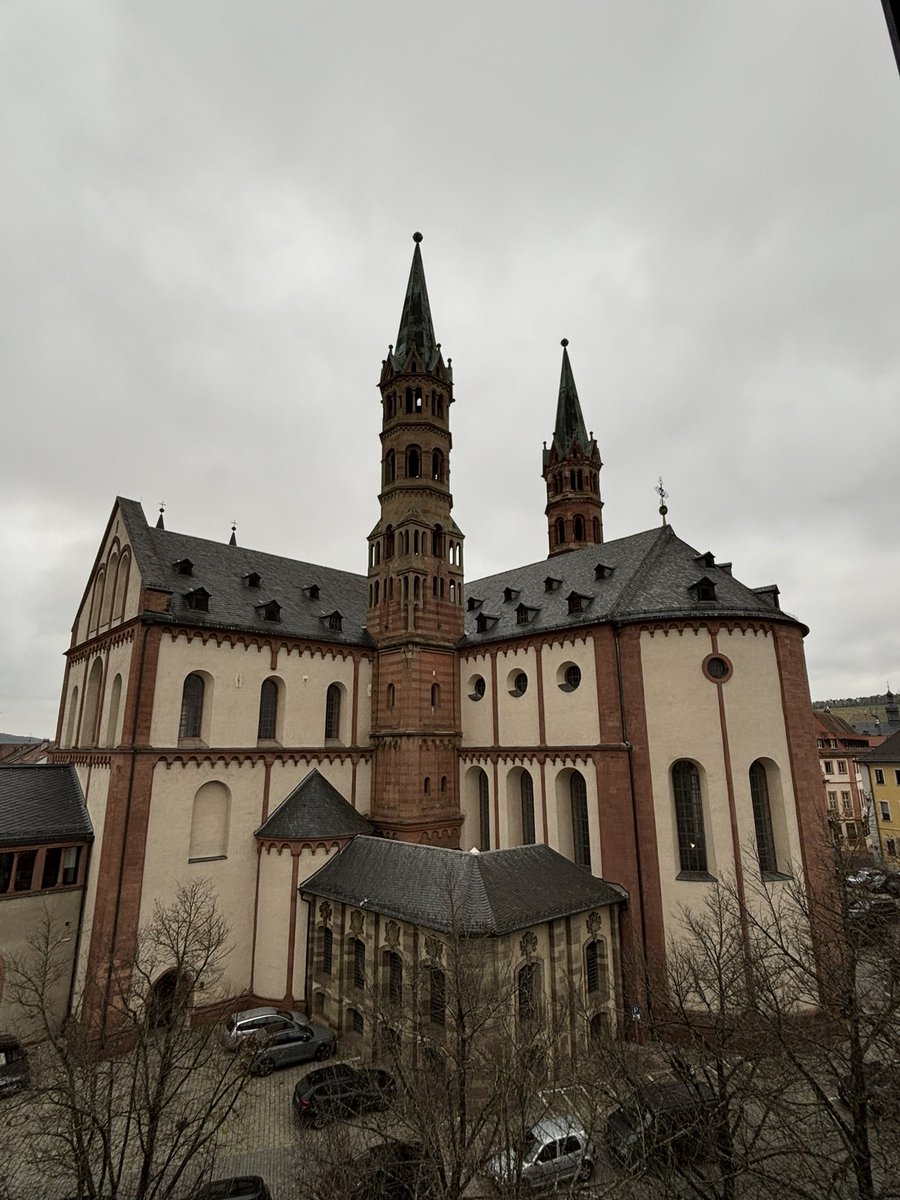 Klexikon.de - Wikipedia für Kinder (@klexikon) on Twitter photo Morgen um diese Zeit geht es beim <a href="/ZUMTeam/">ZUM-Team</a>-Mitgliedertreffen in Würzburg um die ZUM-Angebote für Kinder und Schulen - und wir freuen uns über 10 Jahre Wikipedia für Kinder (offiziell am 21.11.) <a href="/ChristineClivot/">Christine Streichert-Clivot</a> <a href="/PrienKarin/">Karin Prien</a> @BMFSFJ <a href="/lisapaus/">Lisa Paus, MdB</a> <a href="/BildungslandNRW/">Bildungsland.NRW</a> <a href="/SenBJF/">Senatsverwaltung für Bildung, Jugend und Familie</a> Morgen um diese Zeit geht es beim <a href="/ZUMTeam/">ZUM-Team</a>-Mitgliedertreffen in Würzburg um die ZUM-Angebote für Kinder und Schulen - und wir freuen uns über 10 Jahre Wikipedia für Kinder (offiziell am 21.11.) <a href="/ChristineClivot/">Christine Streichert-Clivot</a> <a href="/PrienKarin/">Karin Prien</a> @BMFSFJ <a href="/lisapaus/">Lisa Paus, MdB</a> <a href="/BildungslandNRW/">Bildungsland.NRW</a> <a href="/SenBJF/">Senatsverwaltung für Bildung, Jugend und Familie</a>