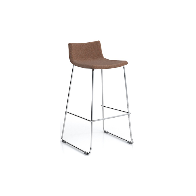 ChairPlan's tweet image. Meet Miss - our luxurious range of bar stools, combining elegance and comfort in every detail. With a generously scooped seat for maximum comfort, this stool is built to last. 🌟 

Find out more here  👉 ow.ly/HUeO50TZequ 

#LuxurySeating #BarStoolDesign #ChairPlan
