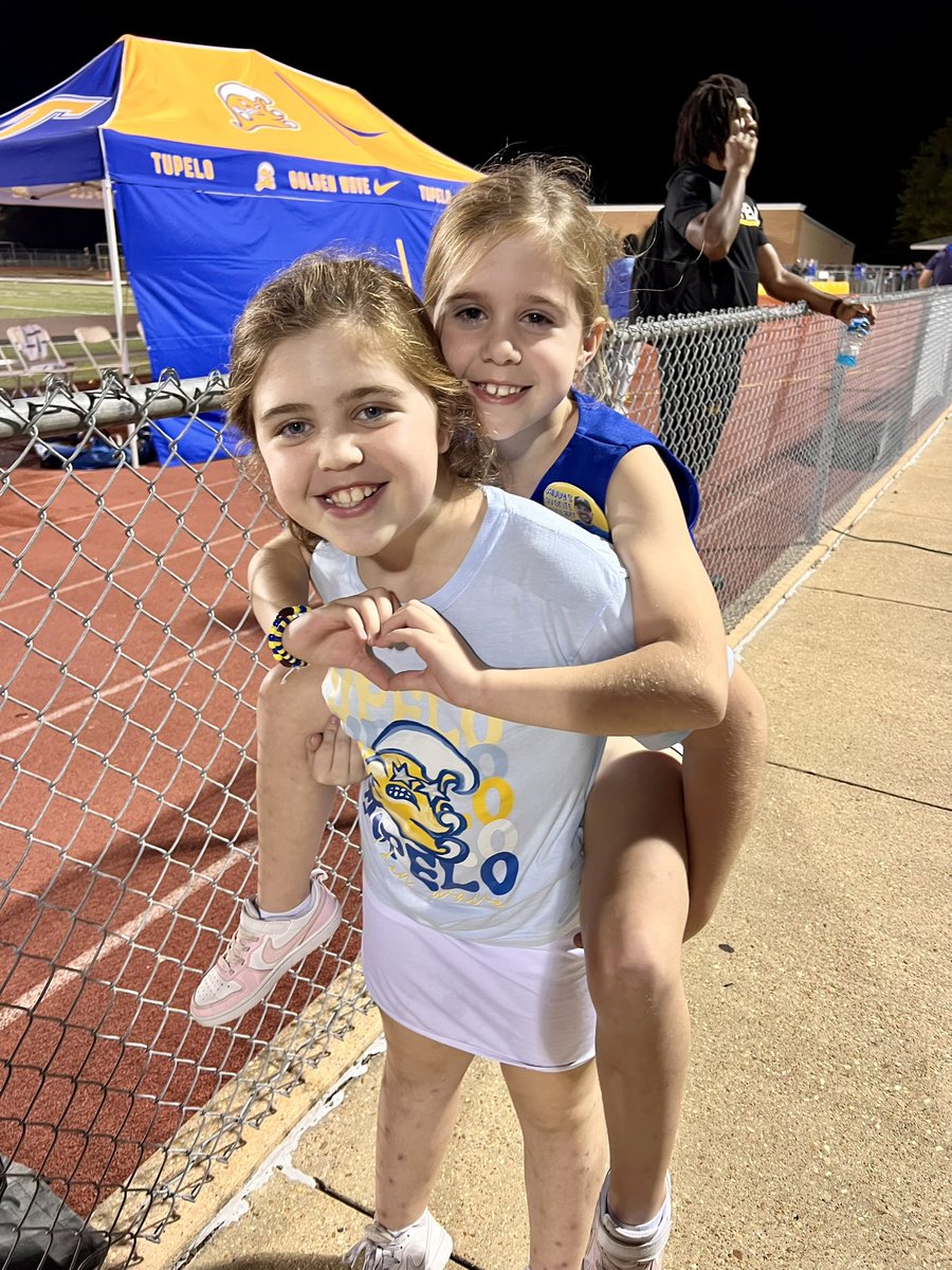 Tupelo beat Starkville last night, ending the regular season undefeated at 10-0! 🌊🌊🌊🌊🌊🌊🌊🌊🌊