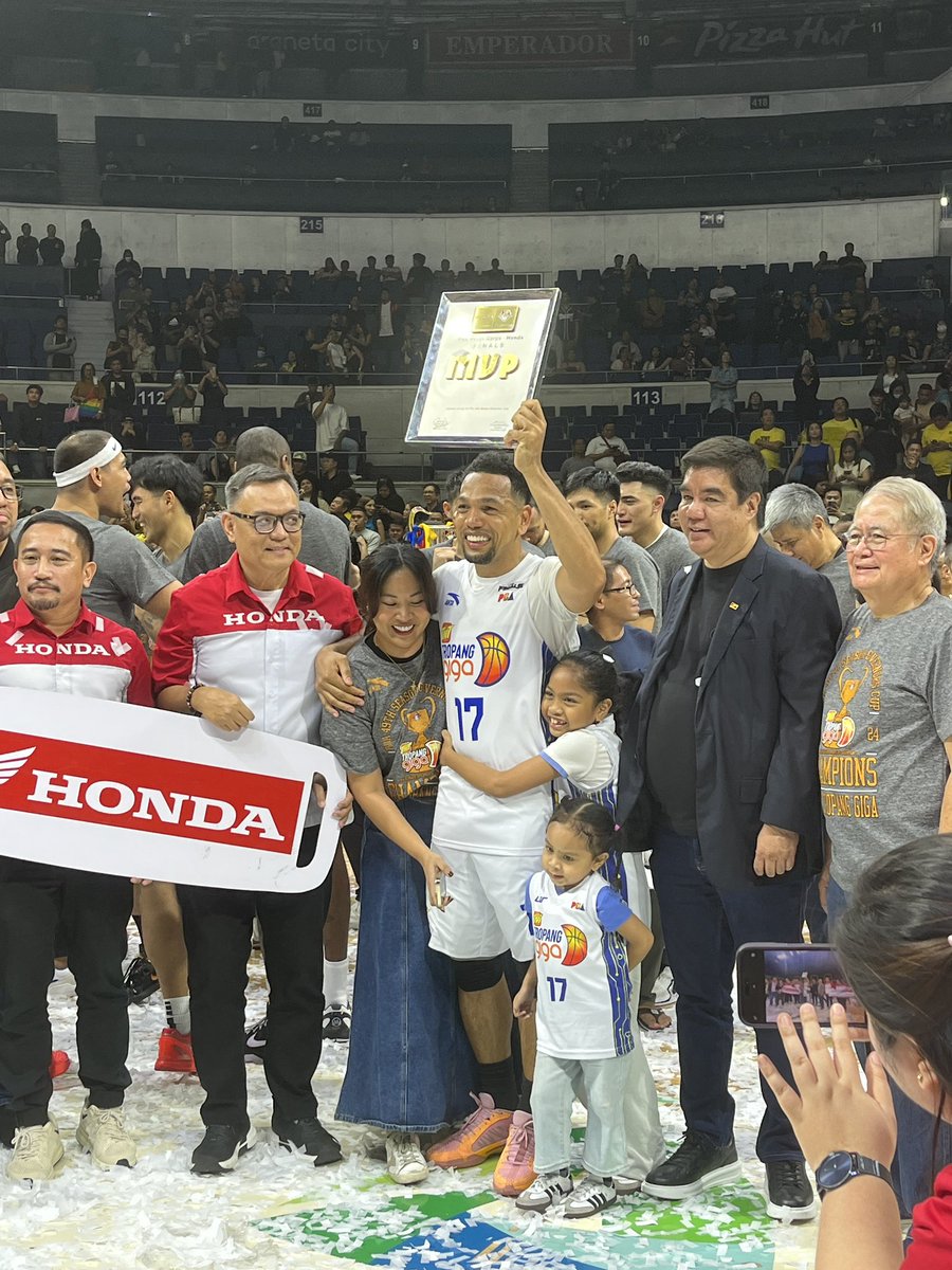 News5PH's tweet photo. JUST IN | Pinangalanan si #JaysonCastro bilang Finals MVP ng 2024 PBA Governors' Cup. #News5 https://t.co/QYrEN79j9C