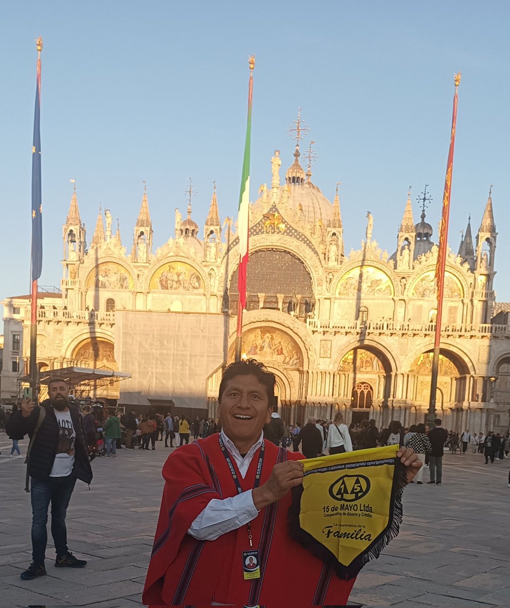cchango's tweet image. 15 de Mayo a Venezia
🧠Con cervello e cuore❤️
👨‍👩‍👧‍👦La Cooperativa della Famiglia👨‍👩‍👧‍👦
🇪🇨Quito-Latacunga-Ambato🇪🇨