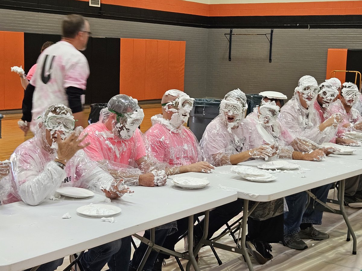 UMSfreshmen_CB tweet media