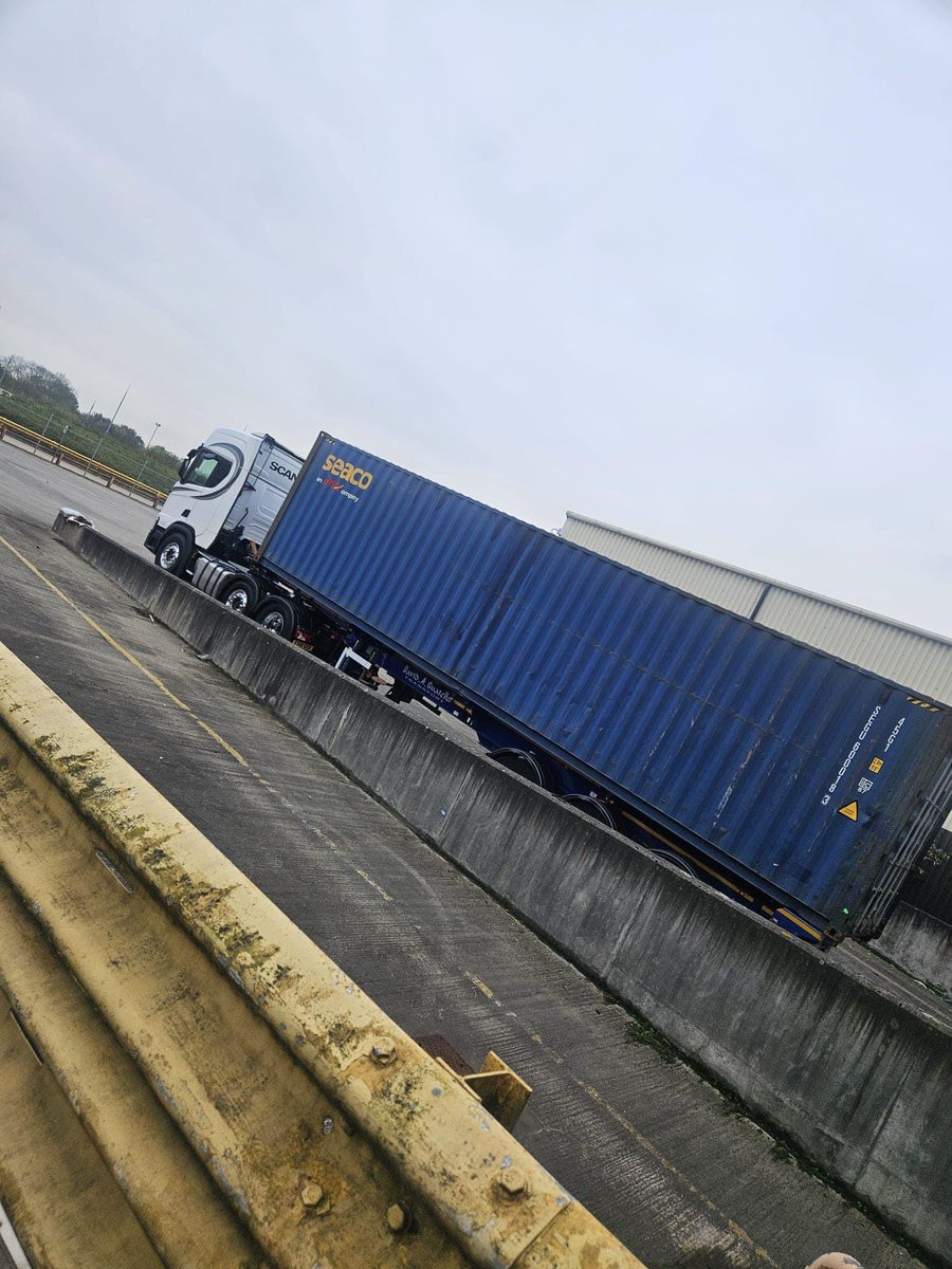 SEABOARDLLC's tweet image. Truck is Looking Mint Lad 💪

#SEABOARD #TRUCKS