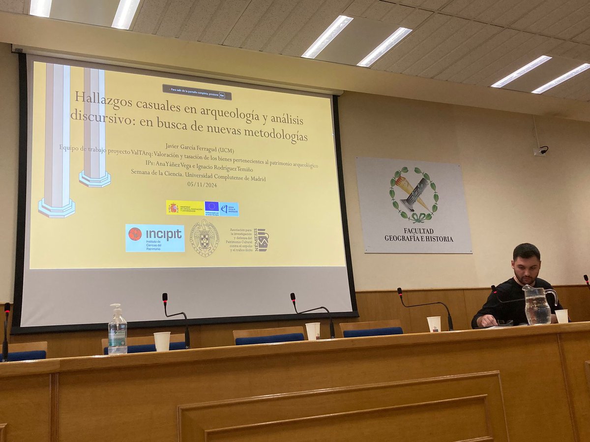 Participaron Javier García Ferragud (doctorando de la Universidad Complutense de Madrid) y Arancha Román (profesora de la Universidad de Sevilla), ambos forman parte del equipo de trabajo del proyecto ValTArq.