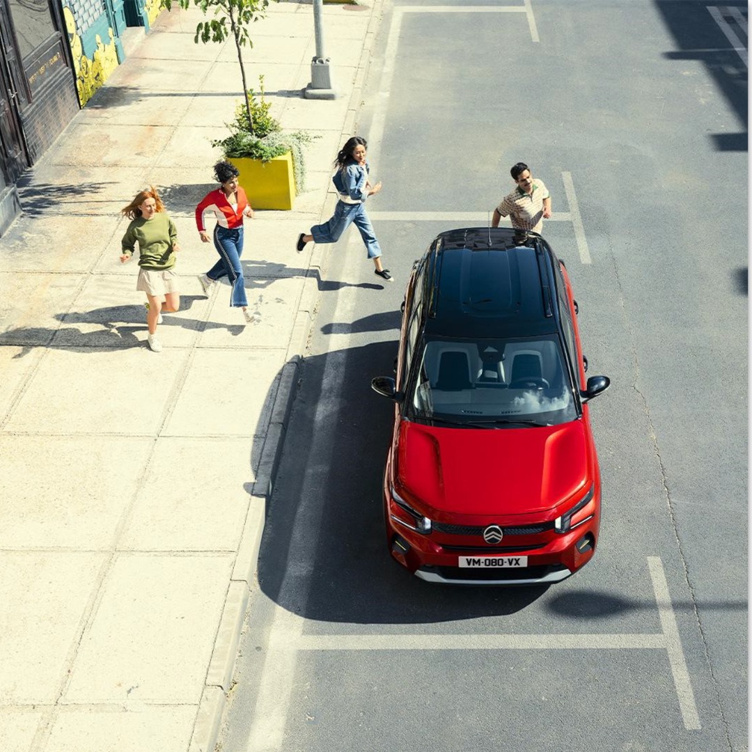 Do you race for the front seat, or chill in the back seats?📷 Either choice is a winner with Citroën's Advanced Comfort Seats® in the New Ë-C3!

Come and experience it Hawkins Citroën St Stephen &amp; Blackwater - tinyurl.com/456mk2ka