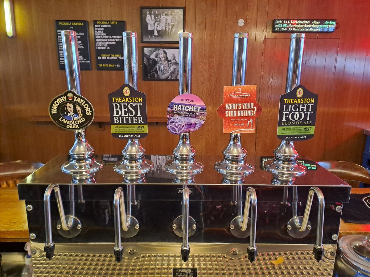 On the pumps today-->
<a href="/TimothyTaylors/">Timothy Taylor's Brewery</a> Landlord Dark
<a href="/Theakston1827/">Theakston Brewery</a> Best Bitter
<a href="/BuxtonBrewery/">BuxtonBrewery</a> Hatchet
<a href="/Mallinsons/">Mallinsons</a> What's Your Star Rating 
<a href="/Theakston1827/">Theakston Brewery</a> Light Foot