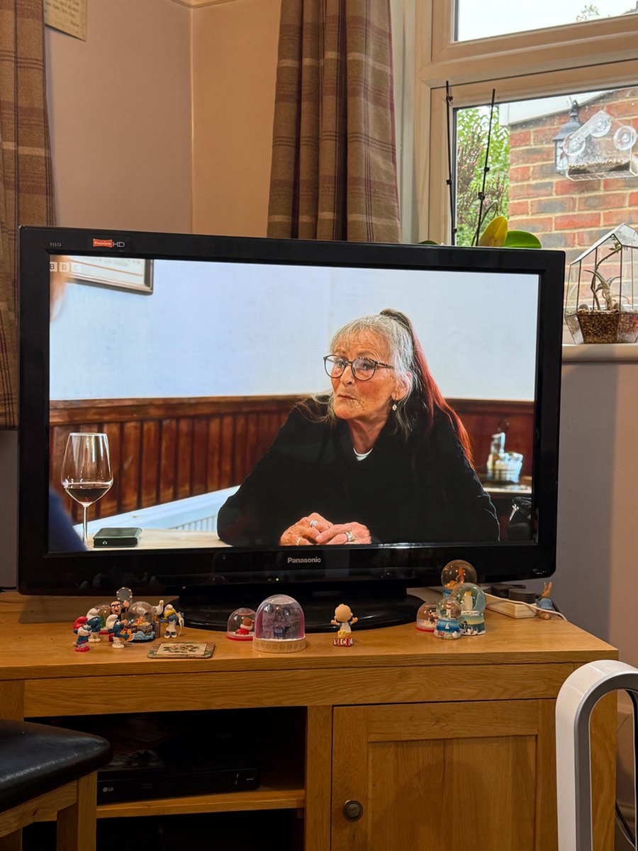 BifftheBug's tweet photo. @TheJimCornette recognise this lady? Proper blast from the past! Just been on Antique Road Trip on the old BBC. https://t.co/gCp27u2Xes