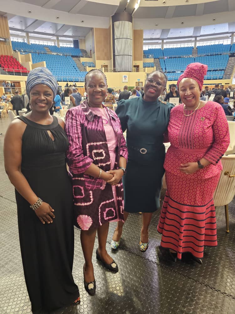 Today, I was honored to participate in the inauguration of the new Predident of Botswana,  H.E. Duma Boko and  congratulated him  on behalf of FAO.