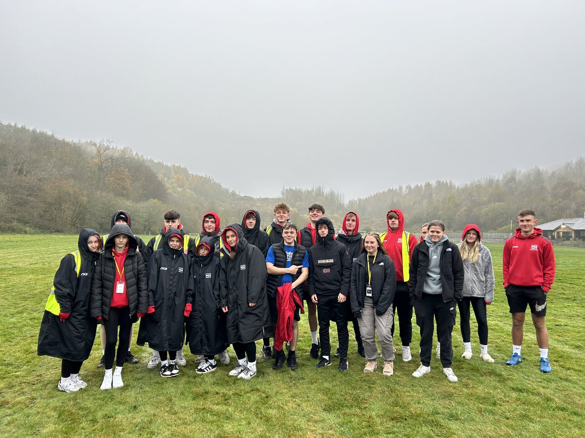 Aneurin Leisure Sports Development (@alsportdev) on Twitter photo Crossed fingers from our runners this morning to mark #NationalLottery30 🤞🏻 Superb end to the cross country season. Massive thank you to the BTEC Sport students from <a href="/coleggwent/">Coleg Gwent</a> BGLZ for supporting, and to <a href="/RTBJFC/">RTB Ebbw Vale Junior Football Club</a> for hosting us on their fantastic ground. 🏃🏻♀️🏃🏻♂️ Crossed fingers from our runners this morning to mark #NationalLottery30 🤞🏻 Superb end to the cross country season. Massive thank you to the BTEC Sport students from <a href="/coleggwent/">Coleg Gwent</a> BGLZ for supporting, and to <a href="/RTBJFC/">RTB Ebbw Vale Junior Football Club</a> for hosting us on their fantastic ground. 🏃🏻♀️🏃🏻♂️