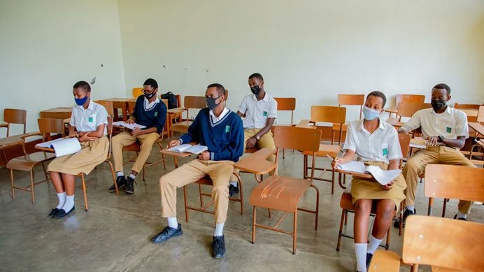 umunotanews's tweet image. NESA yatangaje igihe amanota y’abakoze ibizamini bisoza amashuri y’isumbuye azasohokera.
@NESA_Rwanda  
#Rwanda_Edu
Soma inkuru irambuye:umunota.com/nesa-yatangaje…
#UmunotaNews