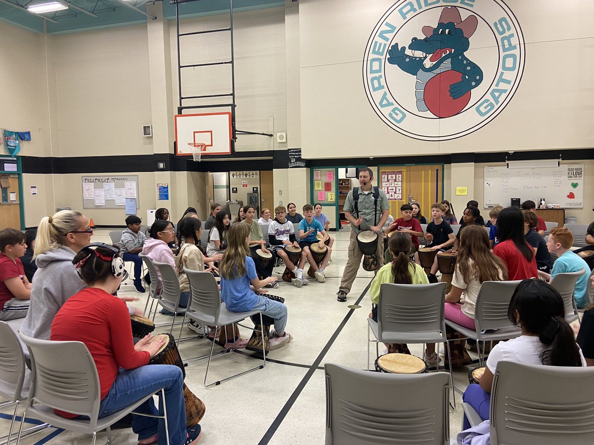 Happy Friday Y’all!  Can you feel the Beat??#gr8gators <a href="/GardenRidgeES/">Garden Ridge ES</a>