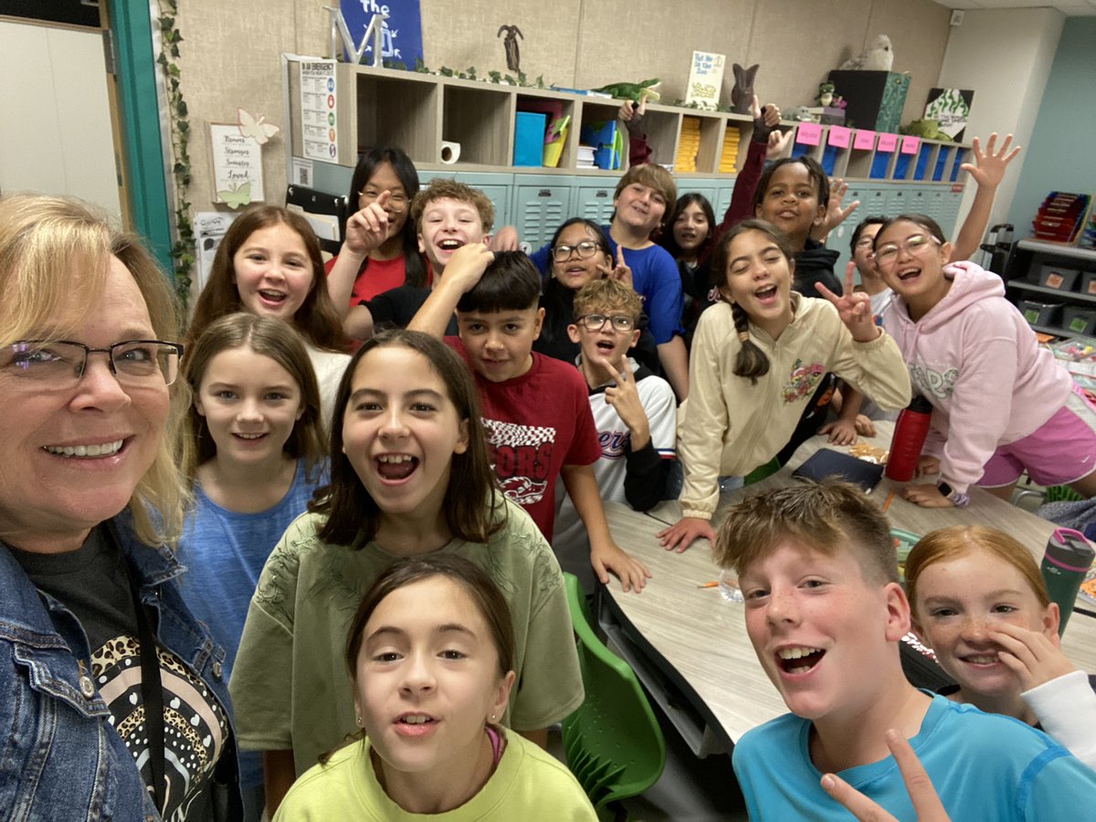 Rajeanna G Manross tweet media