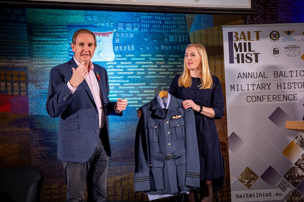 Read the amazing story of Romualdas Marcinkus, the only Lithuanian pilot in wartime RAF, and our friend’s, Mark Attrill’s tribute to this outstanding aviator, hero of “The Great Escape”: armahobbynews.pl/en/blog/2024/1…