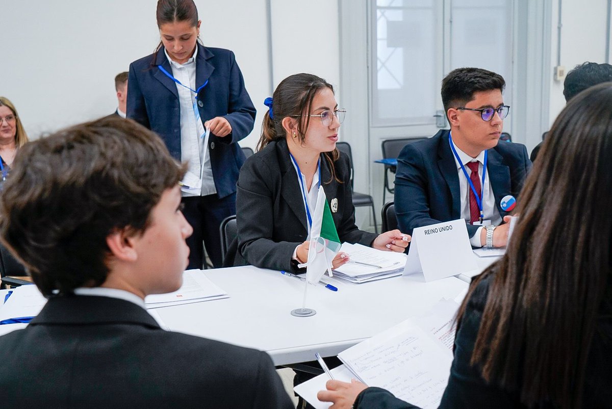 Virginia Cáceres Batalla tweet media