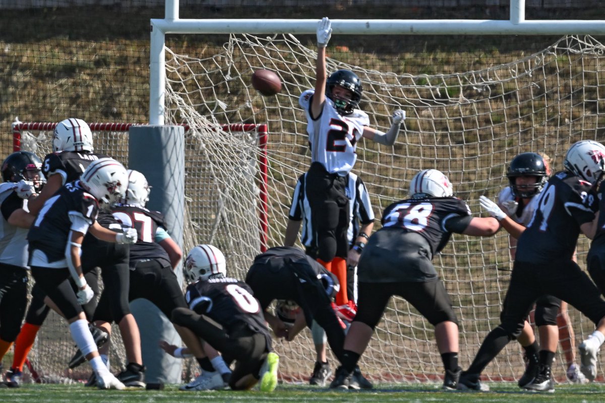 jfresh1084's tweet photo. Happy 13th birthday day to my dude and @erieyouthfb stud @AustinFrank21 hope you have a great love dad
#MrLockdown
#21MiniSeanTaylor 
#DontComeAcrossTheMiddle https://t.co/iH274gl3mJ