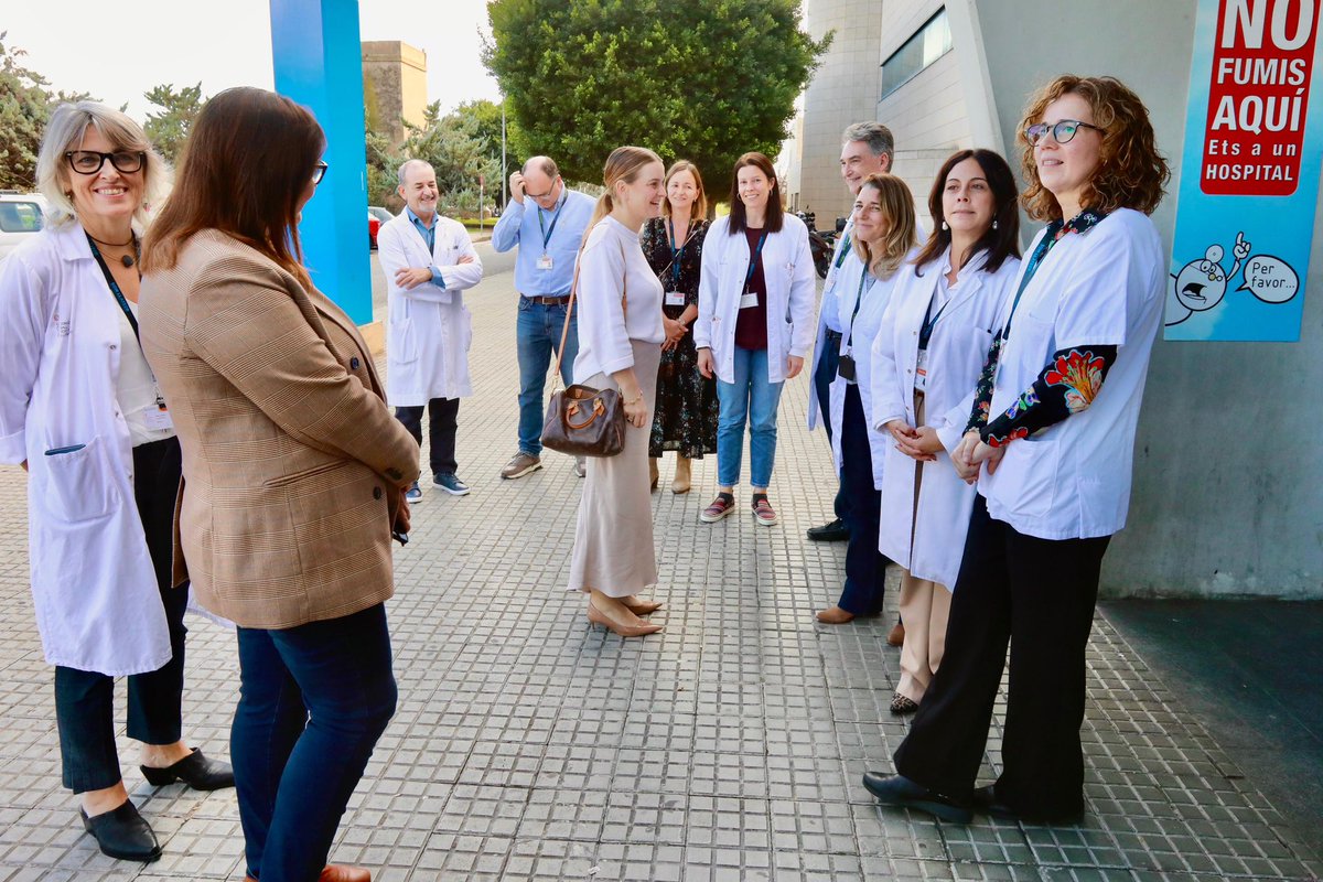 Marga Prohens (@margaprohens) on Twitter photo Imprescindible la feina que fan entitats com <a href="/AndradeBaleares/">Asociación Balear de la Enfermedad de Andrade</a>, sent una xarxa de suport pels pacients i les seves famílies i donant a conèixer a la població la malaltia d’Andrade.
El meu reconeixement també als professionals de <a href="/SonLlatzer/">Hospital Universitari Son Llàtzer</a> per ser referents en el tractament de Imprescindible la feina que fan entitats com <a href="/AndradeBaleares/">Asociación Balear de la Enfermedad de Andrade</a>, sent una xarxa de suport pels pacients i les seves famílies i donant a conèixer a la població la malaltia d’Andrade.
El meu reconeixement també als professionals de <a href="/SonLlatzer/">Hospital Universitari Son Llàtzer</a> per ser referents en el tractament de