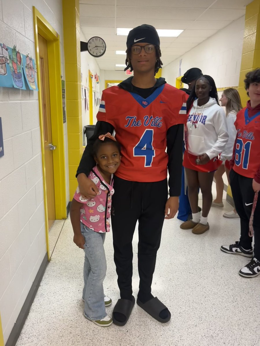 Aaron Kelley tweet media