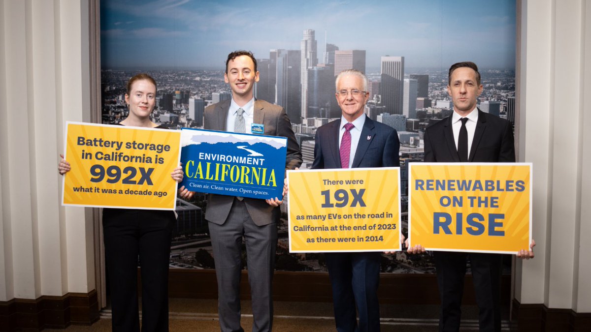 ProSolarCali's tweet image. 🌞 California's clean energy journey is on the rise! Aiming for 100% renewables by 2045, we at #ProSolarCalifornia are here to make it happen with sustainable solar solutions! Join us in this green revolution! 🌱💡

#RenewableEnergy #CleanEnergyCA #SustainableFuture