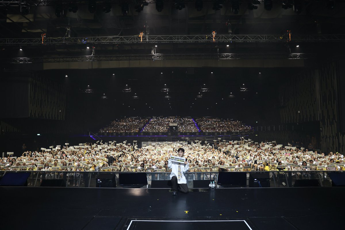 CHEN_official tweet media