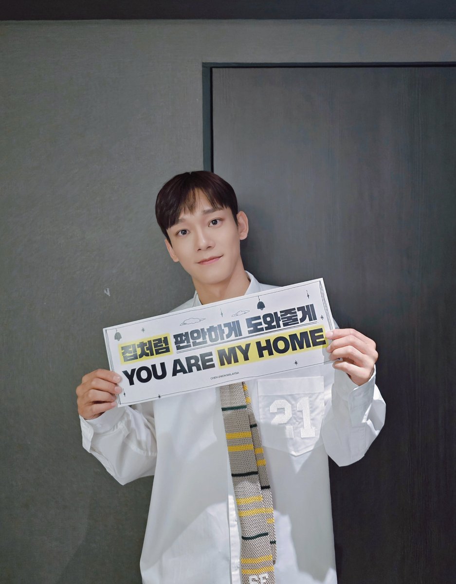 CHEN_official tweet media