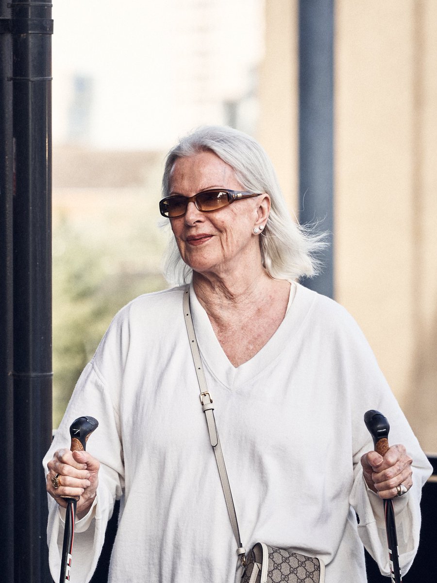 Grattis på födelsedagen Frida! 🥂 Happy Birthday, Frida! 🎂