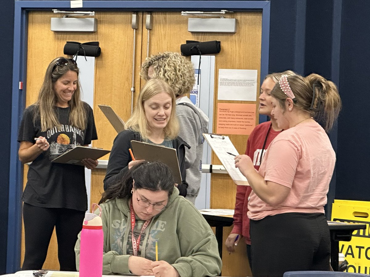 Silver Creek Elementary School (@elementarycreek) on Twitter photo SCE teachers participating in professional development Tuesday!  We love our teachers and staff!! SCE teachers participating in professional development Tuesday!  We love our teachers and staff!!