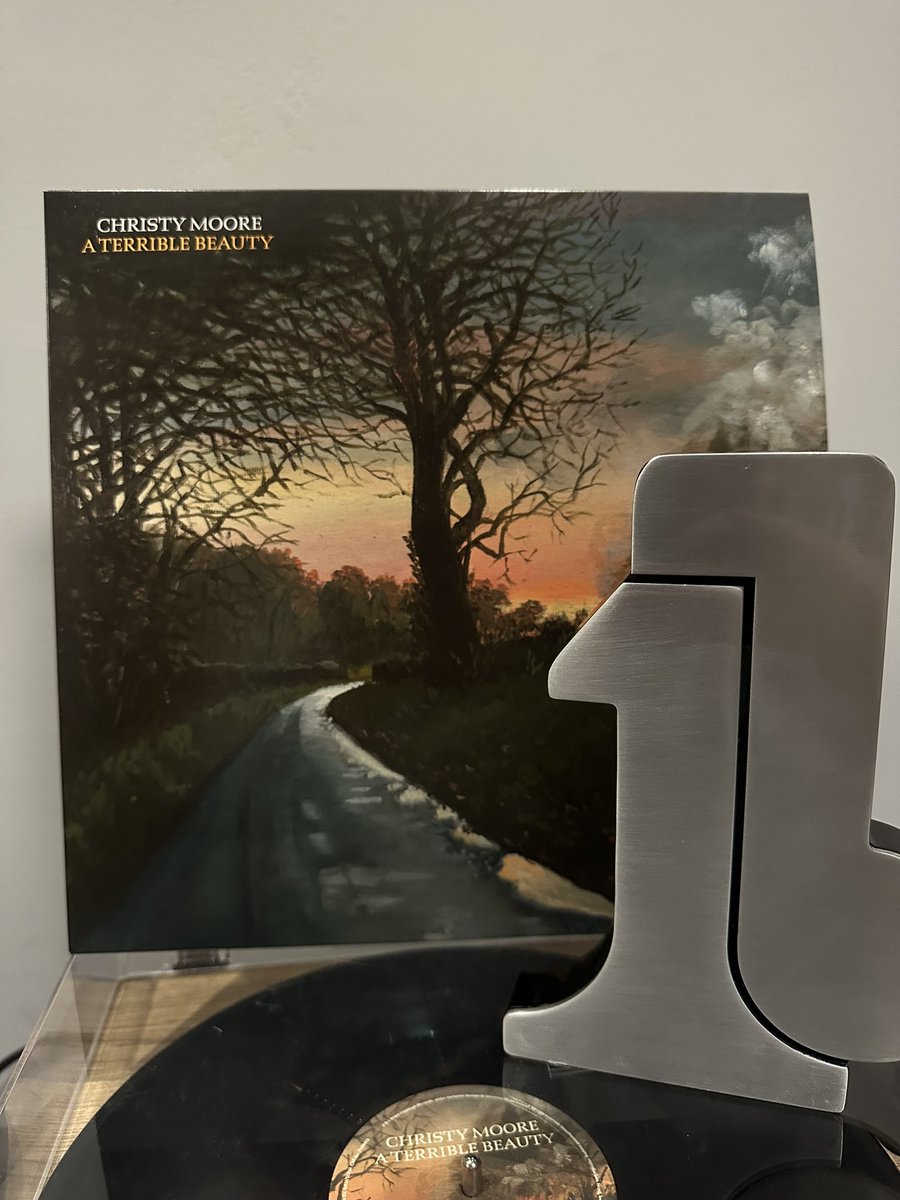 CladdaghRecords's tweet image. We are delighted to announce that Christy Moore’s new album ‘A Terrible Beauty’ is Ireland’s #1 album! Congratulations @christymoore45 ☘️👏
#christymoore #aterriblebeauty