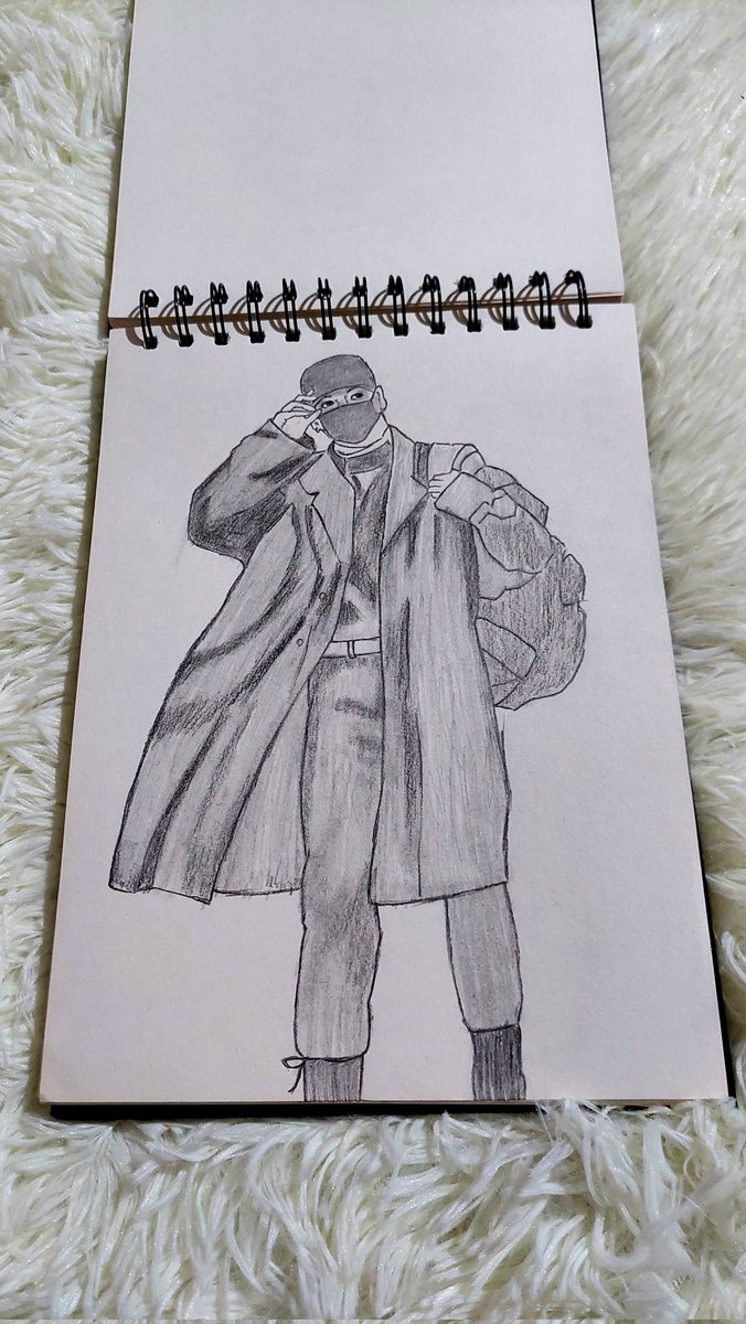 1996_s__'s tweet photo. I drawing jungkook only 1 hour #jkdrawing #jin #rm #suga #jhope #jimin #v #jungkook #bts #army #drawing #drawingbts #btsfanart #btsfan #pancildrawing #btsdrawing #kpopfanart #sketch https://t.co/OZKLTyYwDe