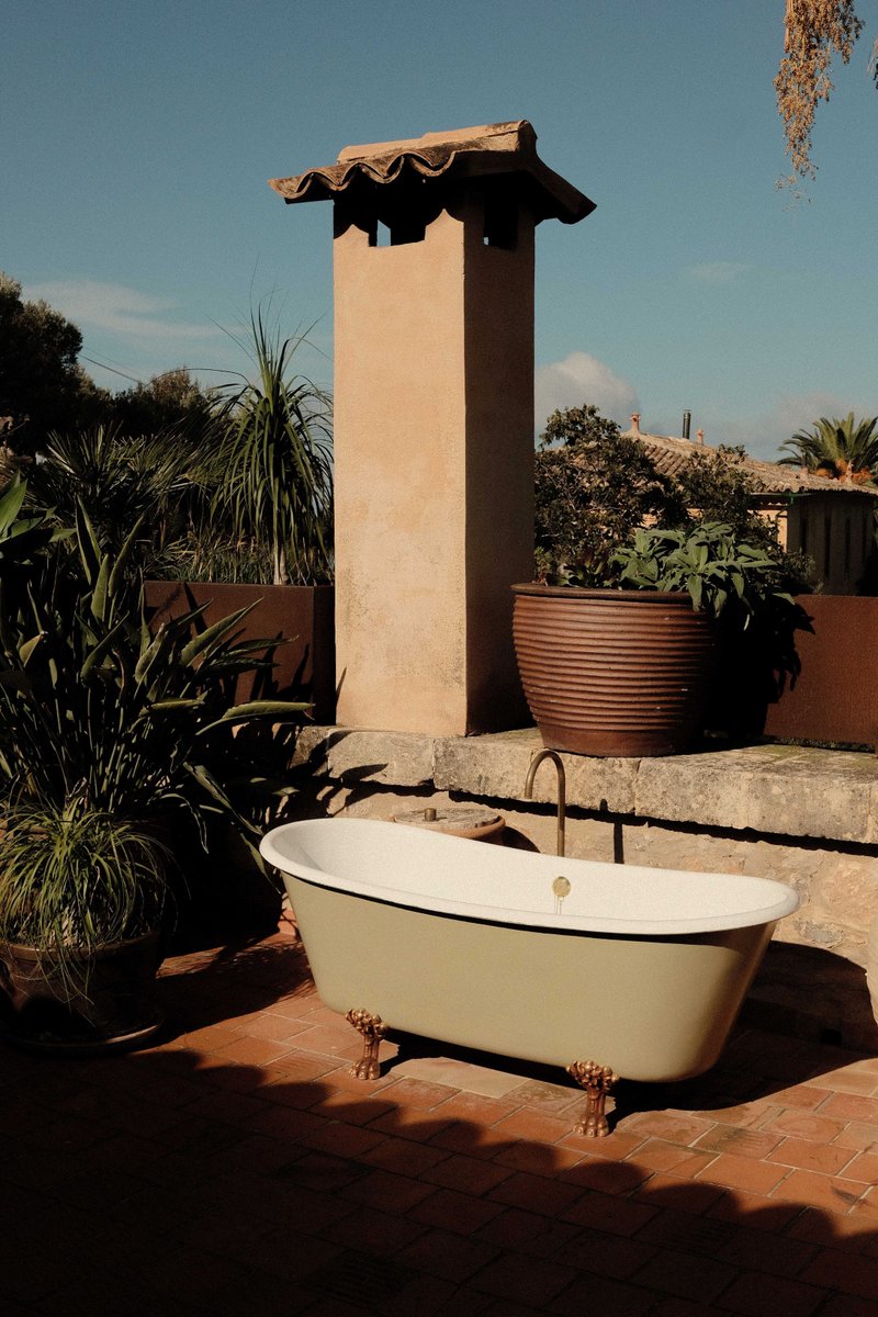 The drive to set today // Set today