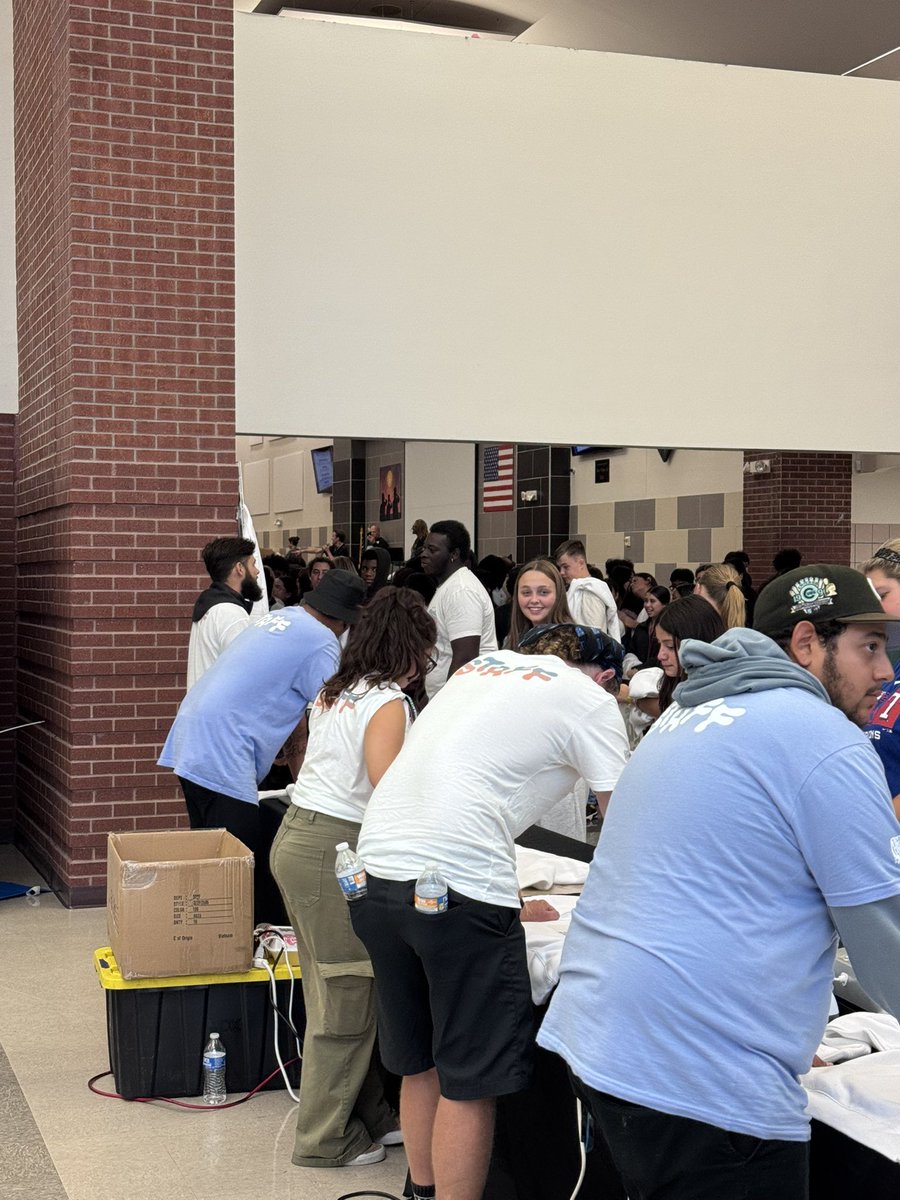 LanceK17's tweet photo. What better way to end a great week in the @RHS_Eagles NEST than celebrating hitting another attendance goal than with a dance party! 1300 students qualified this time. They needed Perfect attendance and less than 3 tardies for 4 weeks. #WeRone #WeRoc @DavidDunphy17 @JenaMontgomery @MCArreola21