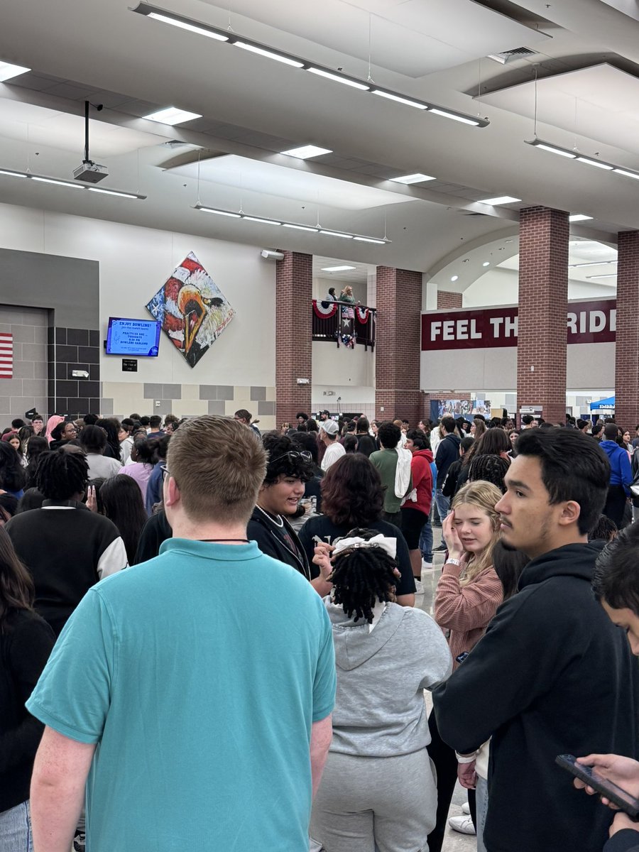 LanceK17's tweet photo. What better way to end a great week in the @RHS_Eagles NEST than celebrating hitting another attendance goal than with a dance party! 1300 students qualified this time. They needed Perfect attendance and less than 3 tardies for 4 weeks. #WeRone #WeRoc @DavidDunphy17 @JenaMontgomery @MCArreola21