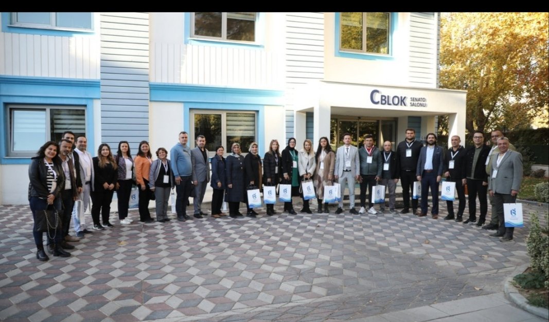 Personelin memnuniyetini temel alarak katılımcı bir yaklaşım ve yenilikçi insan kaynakları uygulamalarıyla sürekli gelişime öncülük ediyoruz. <a href="/yilmazcatal_/">Prof. Dr. Yılmaz Çatal 🇹🇷</a> <a href="/isubupersonel/">ISUBÜ Personel</a>