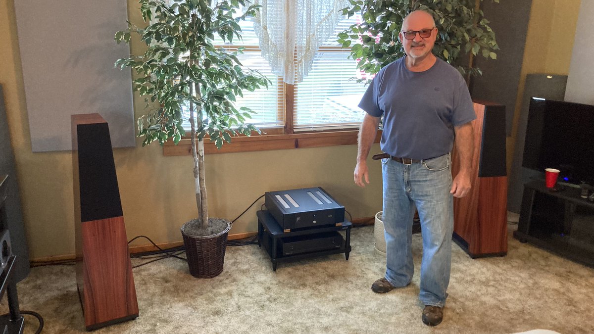 AudioConnectNJ's tweet photo. Another happy #Vandersteen Quatro CT customer! https://t.co/OQye7K6IqX